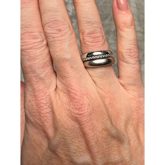 Kendra Scott Collette Rhodium Plated Silver CZ Stacking Ring Set Size 6 - Picture 2 of 5